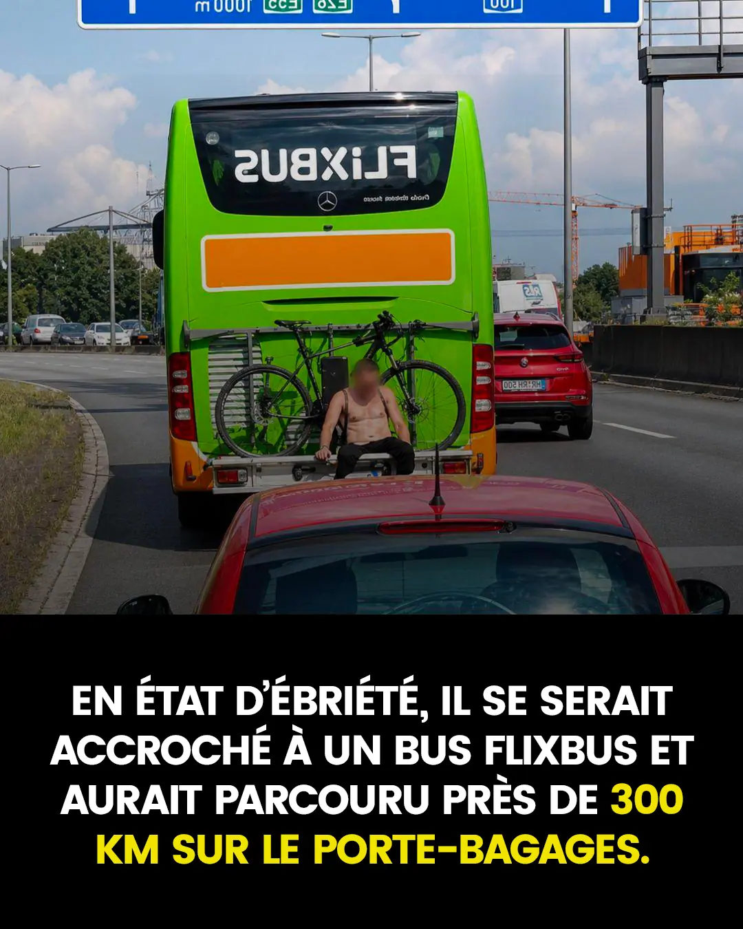 Ivre il a parcouru 300 km accroche au porte bagages dun bus.jpg